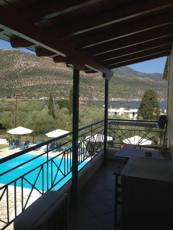 Villa Agni Yénion Екстериор снимка