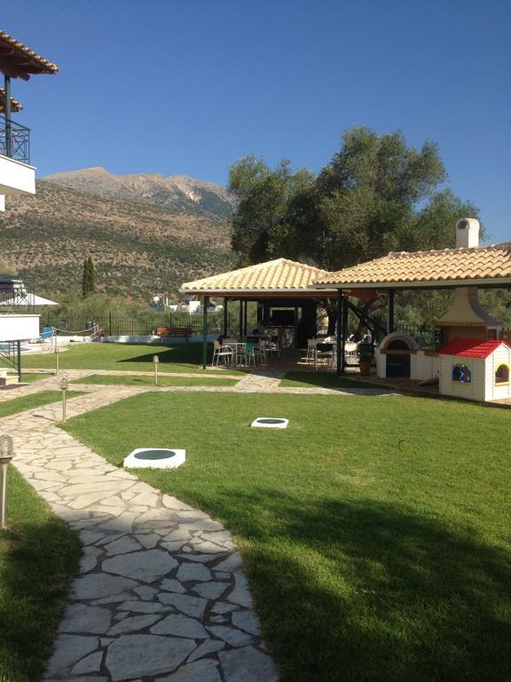 Villa Agni Yénion Екстериор снимка